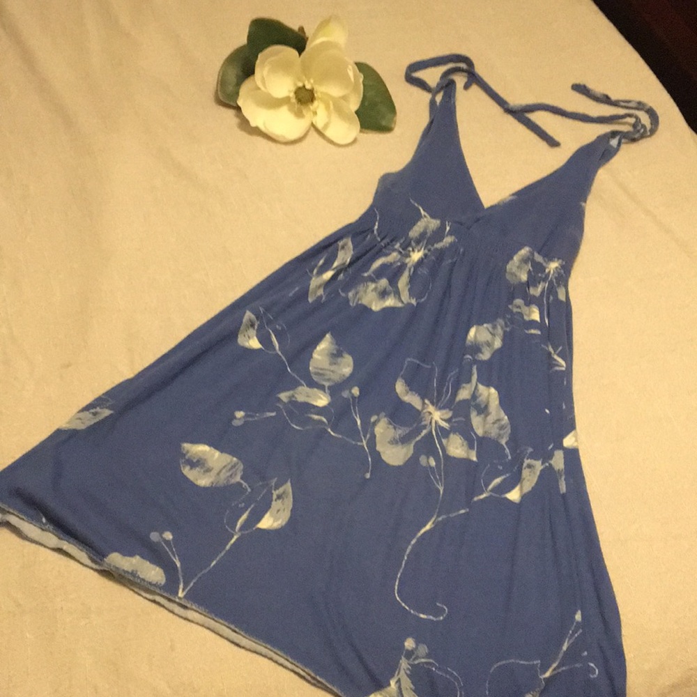 AEO Blue with White Flower accent Sundress